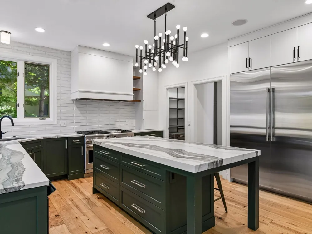 25695 Maple View Court Shorewood, MN 55331