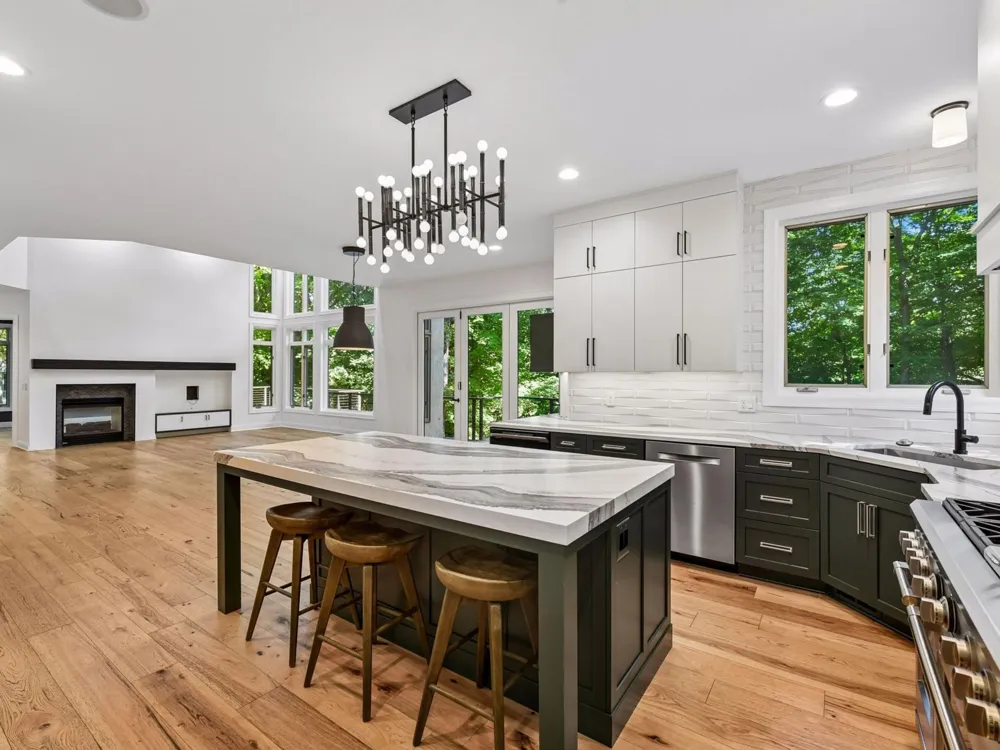 25695 Maple View Court Shorewood, MN 55331