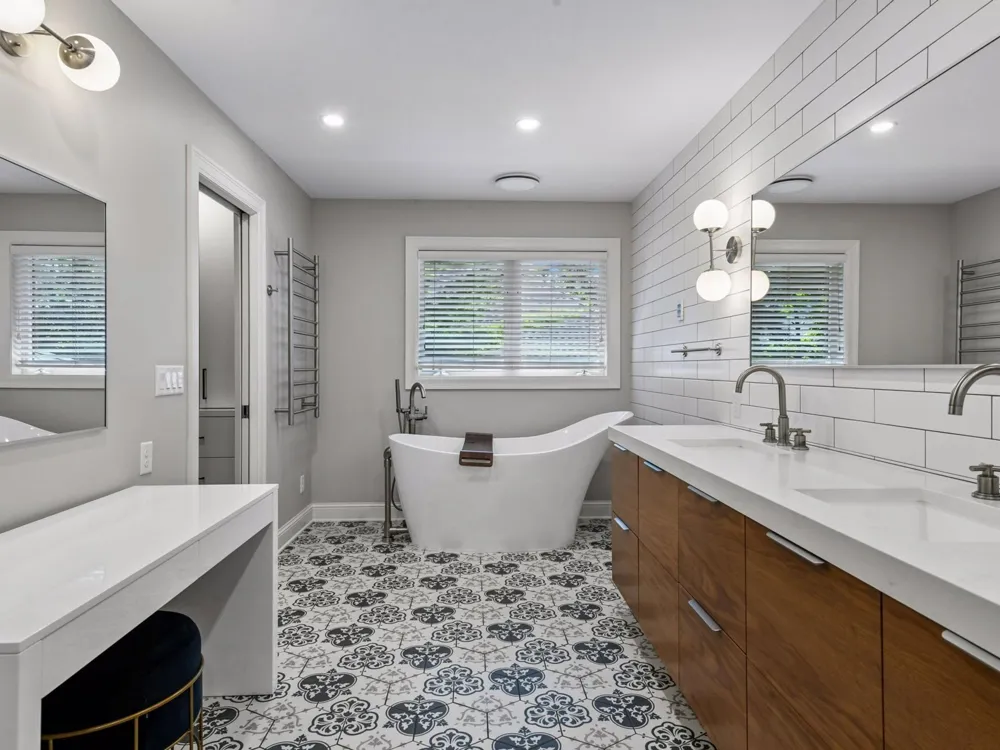 25695 Maple View Court Shorewood, MN 55331