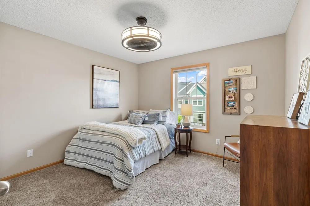 15650 Cobblestone Lake Parkway #1105 Apple Valley, MN 55124