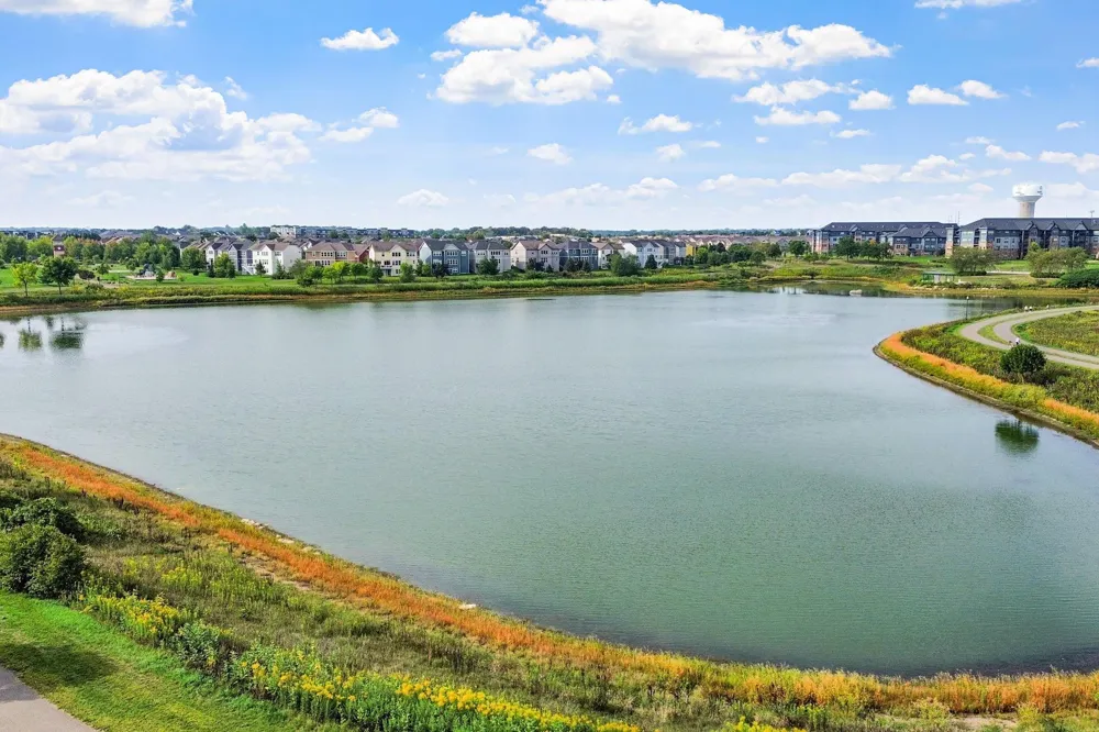 15650 Cobblestone Lake Parkway #1105 Apple Valley, MN 55124