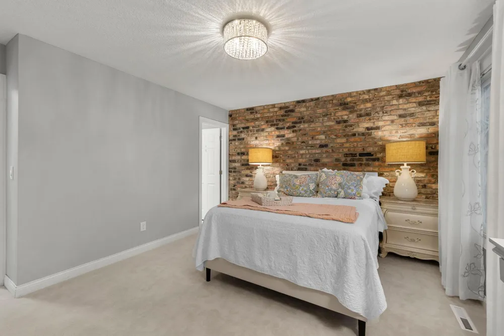 1185 weston Plymouth, MN 55447