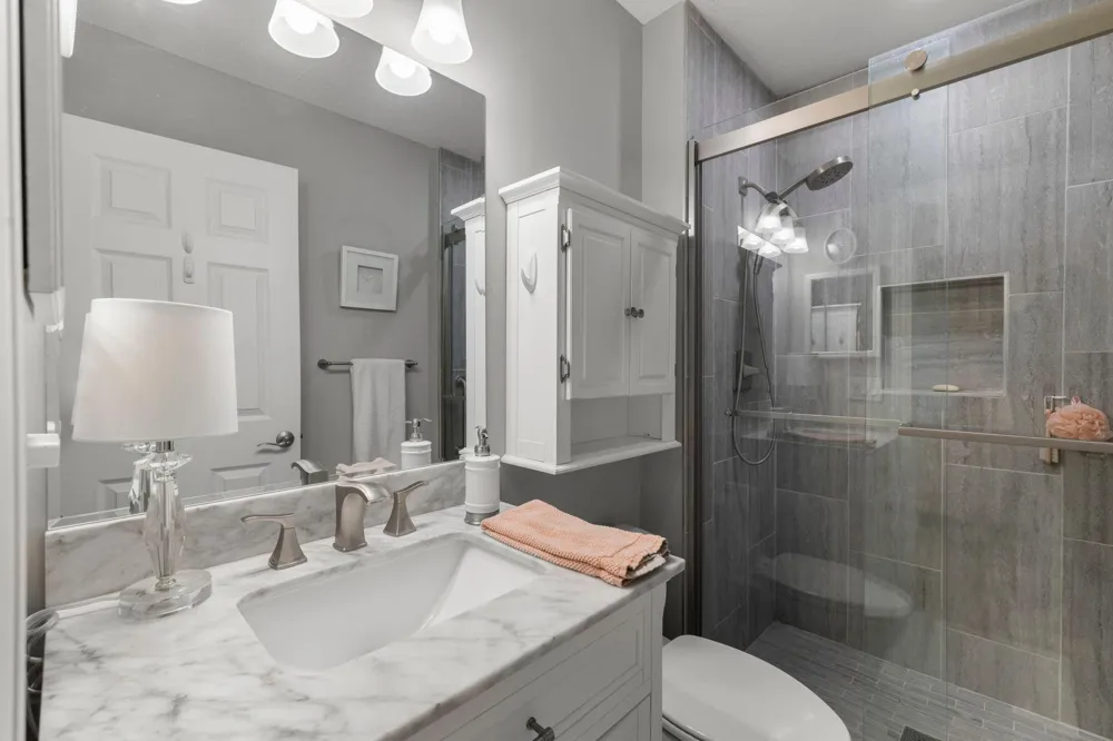 1185 weston Plymouth, MN 55447