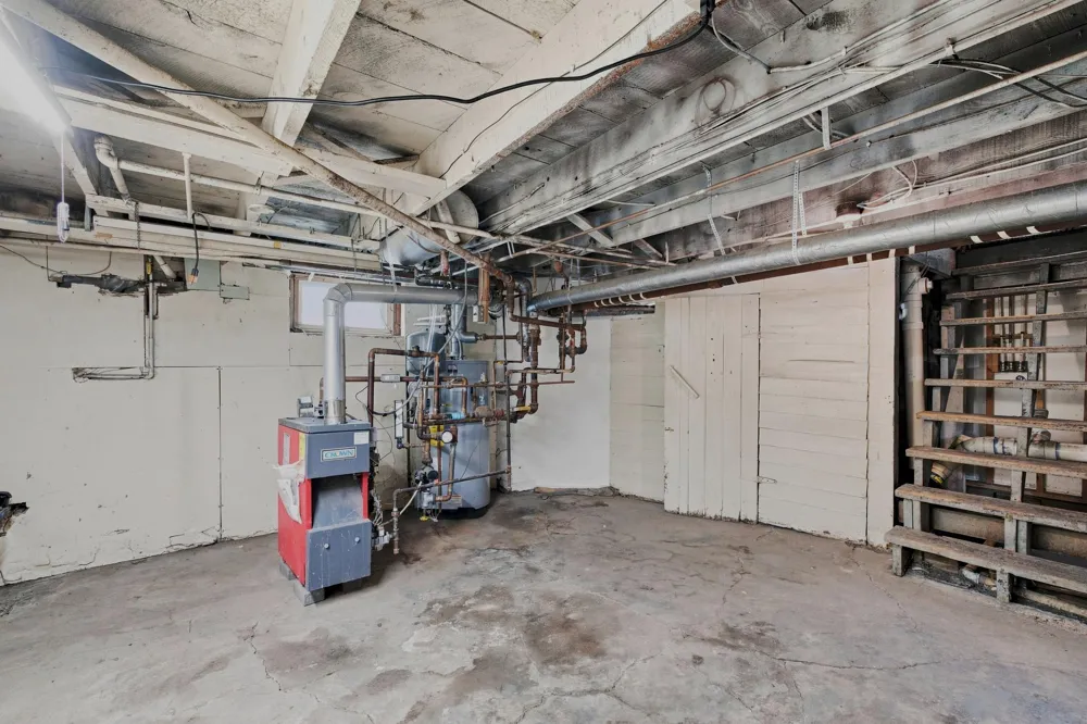 1028 7th Street Fargo, ND 58102