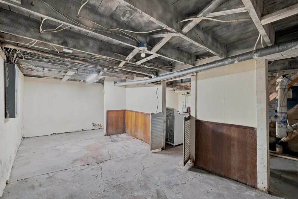 1028 7th Street Fargo, ND 58102