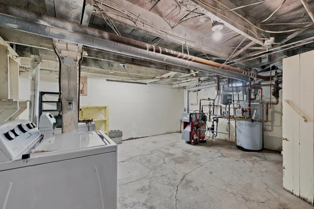 1028 7th Street Fargo, ND 58102