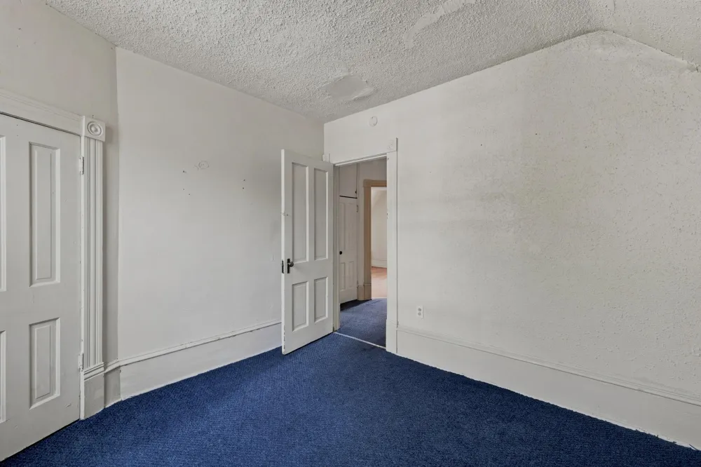 1028 7th Street Fargo, ND 58102