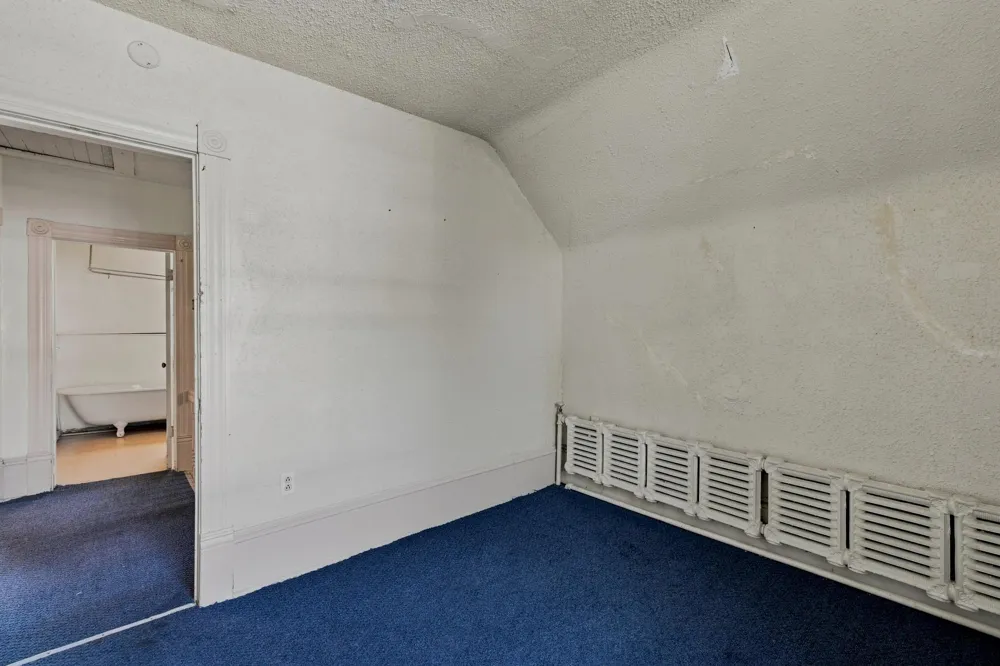 1028 7th Street Fargo, ND 58102