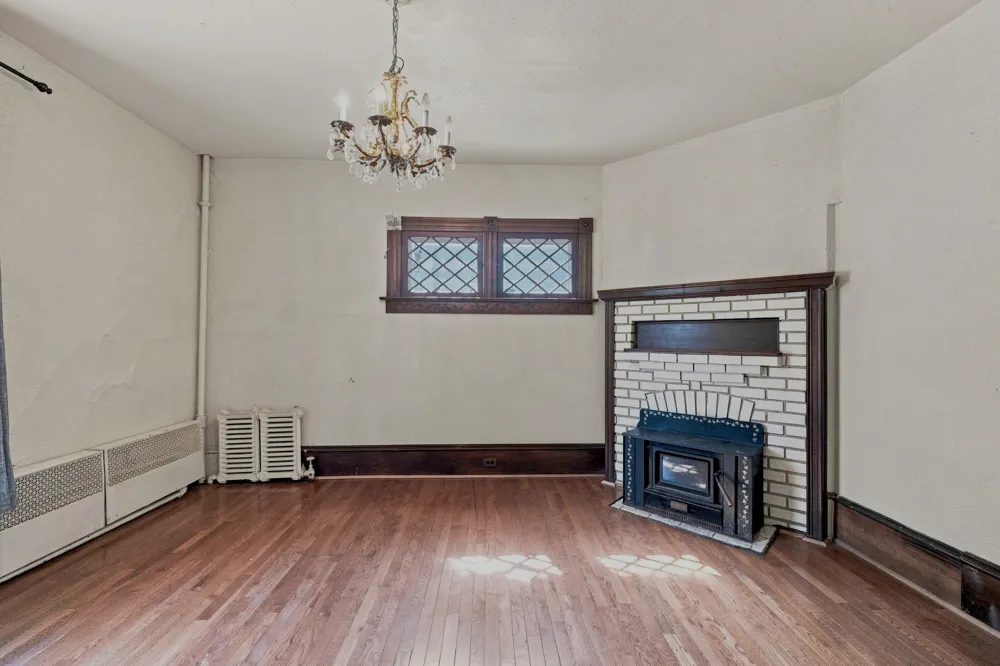 1028 7th Street Fargo, ND 58102