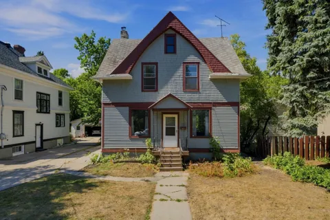 1028 7th Street