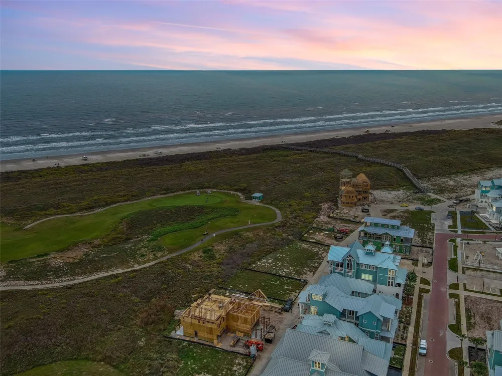 178 Shoregrass Loop Port Aransas, TX 78373