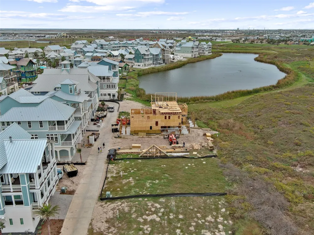 178 Shoregrass Loop Port Aransas, TX 78373
