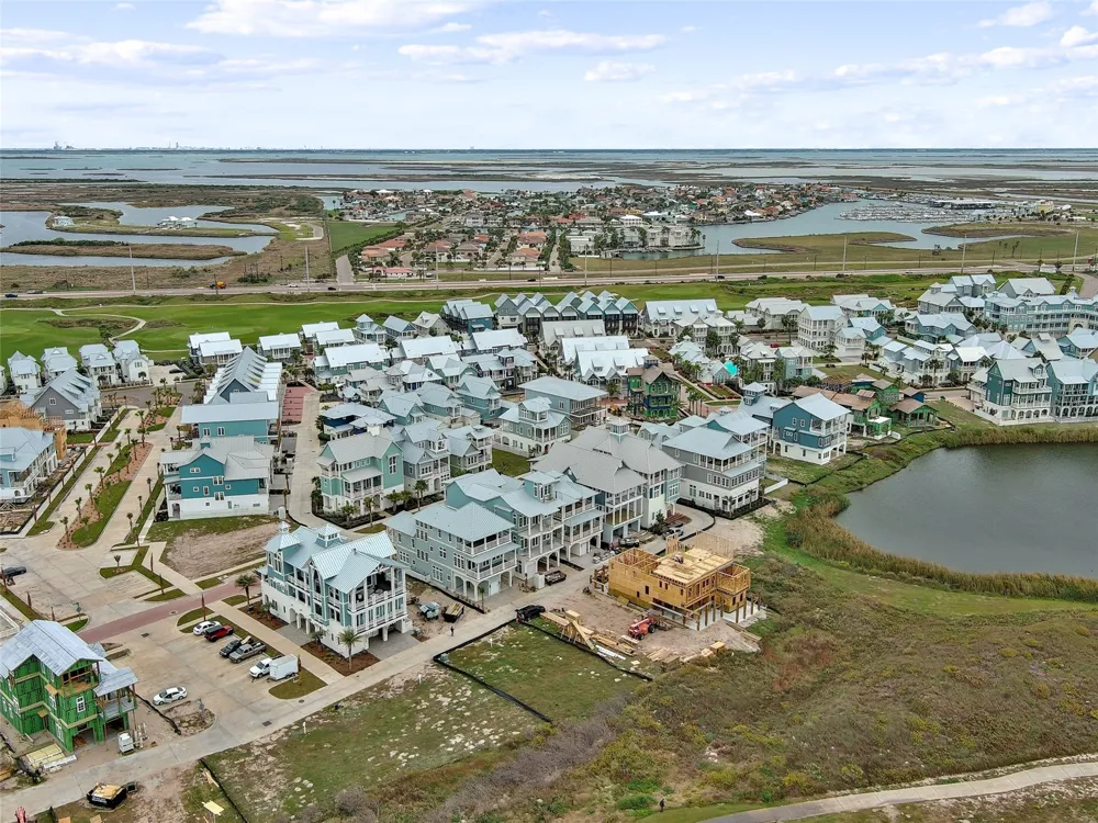178 Shoregrass Loop Port Aransas, TX 78373