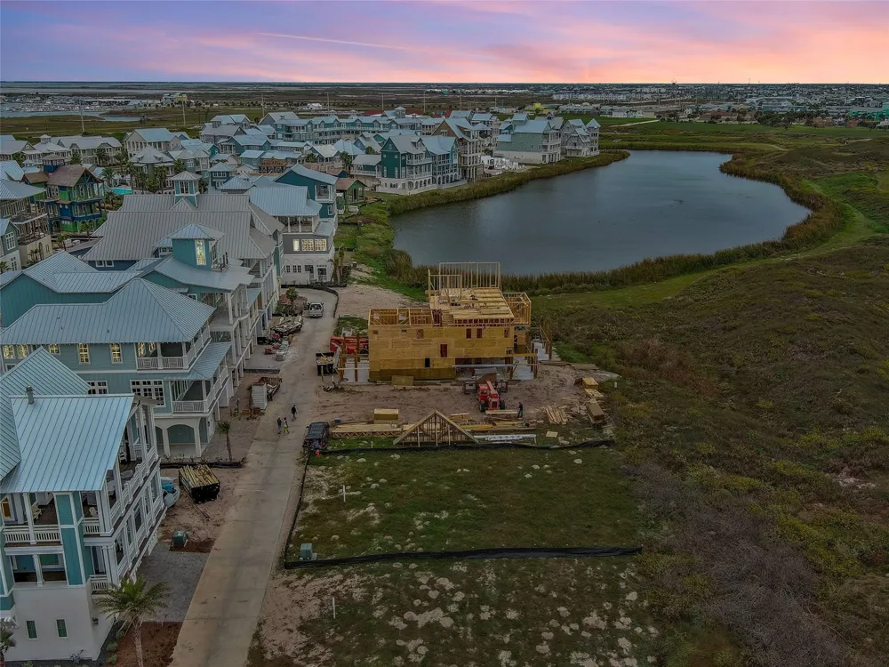 178 Shoregrass Loop Port Aransas, TX 78373