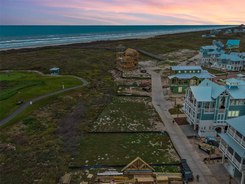 178 Shoregrass Loop Port Aransas, TX 78373