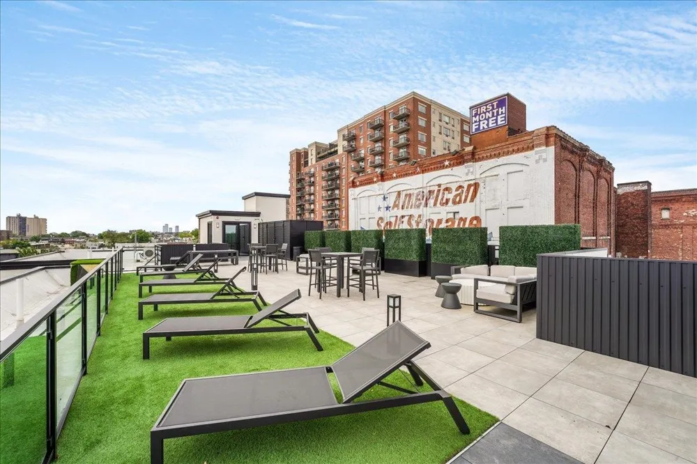 121 34TH ST Union City, NJ 07087