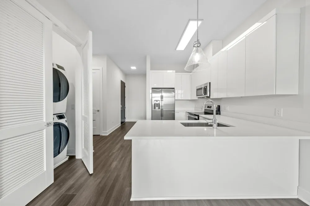 121 34TH ST Union City, NJ 07087