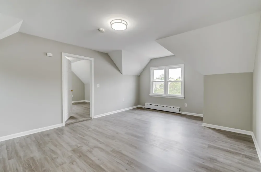 772 AVENUE C Bayonne, NJ 07002