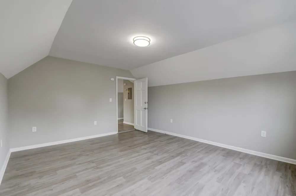 772 AVENUE C Bayonne, NJ 07002