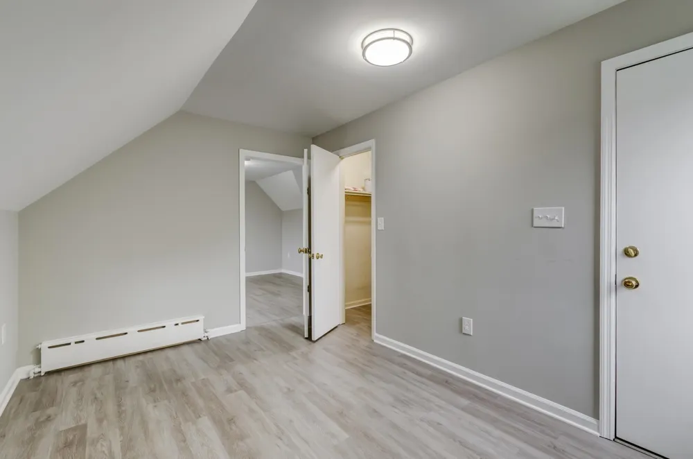 772 AVENUE C Bayonne, NJ 07002
