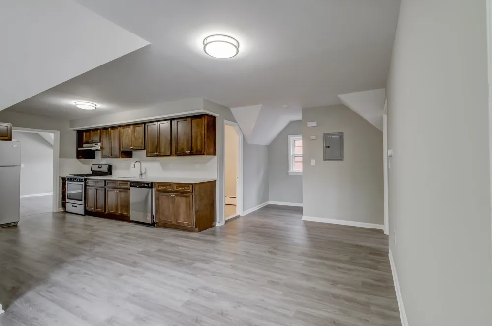 772 AVENUE C Bayonne, NJ 07002