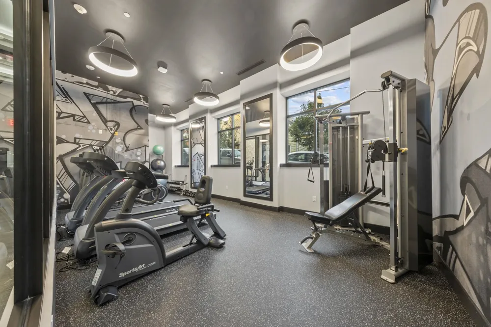 121 34TH ST Union City, NJ 07087