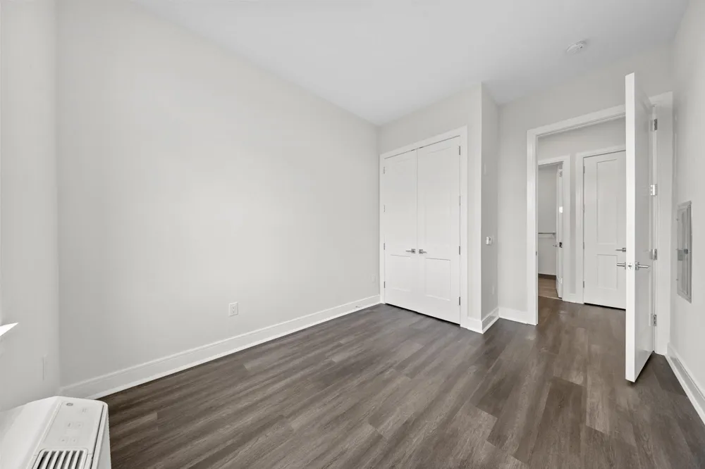 121 34TH ST Union City, NJ 07087
