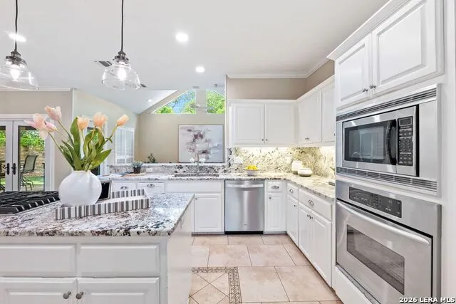 106 Sleepy Elm San Antonio, TX 78209