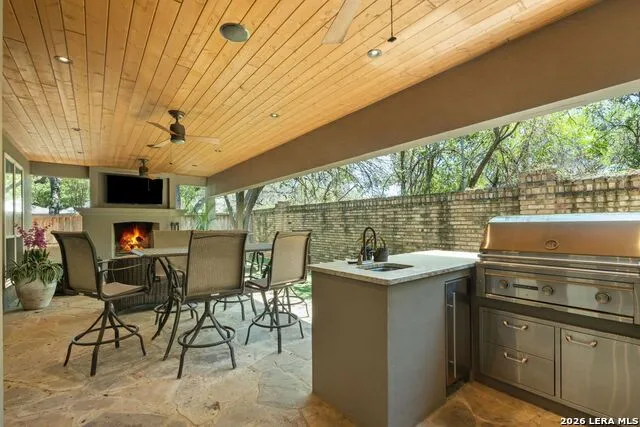 106 Sleepy Elm San Antonio, TX 78209