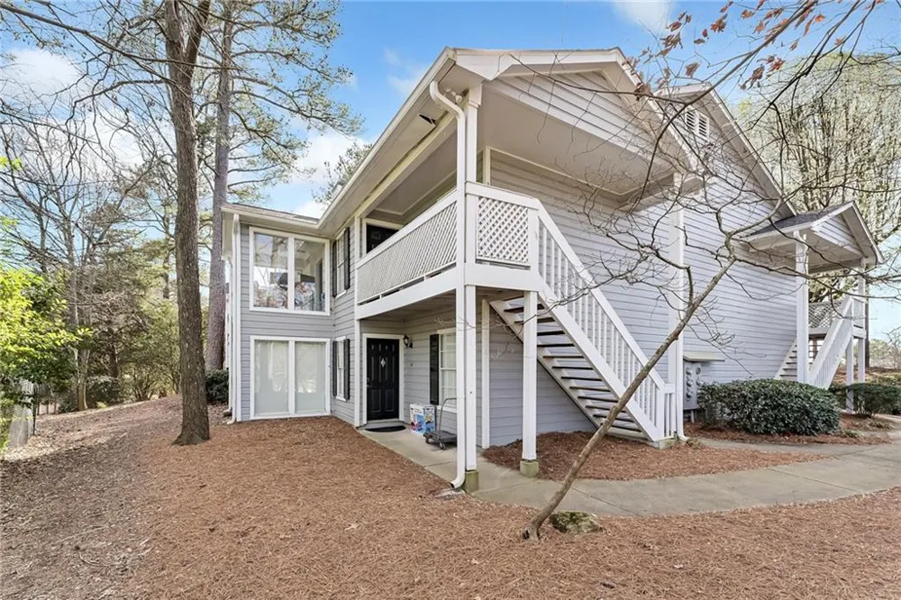 103 Natchez Trace Sandy Springs, GA 30350