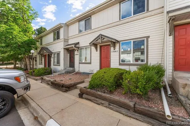 17696 E Loyola Drive #C Aurora, CO 80013