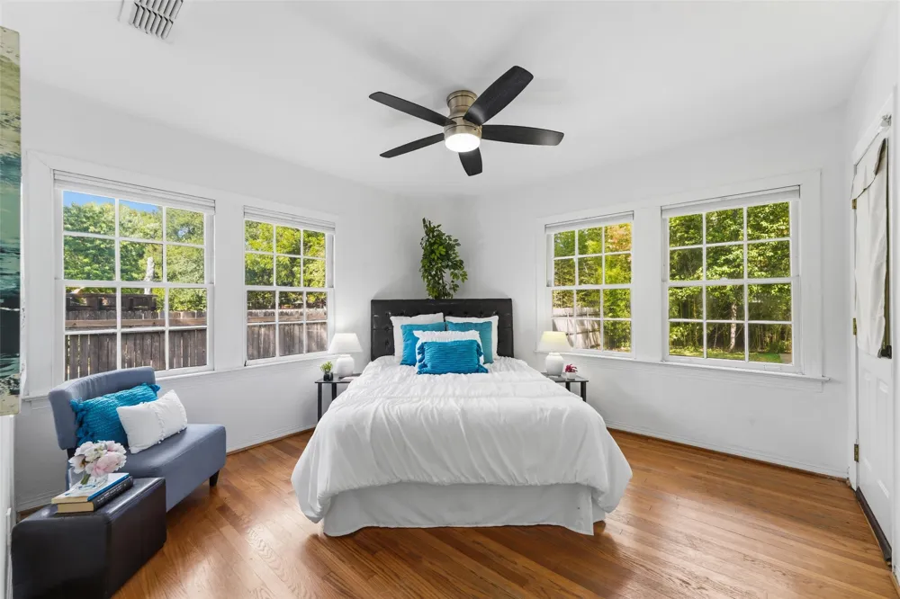 2819 Alden Avenue Dallas, TX 75211