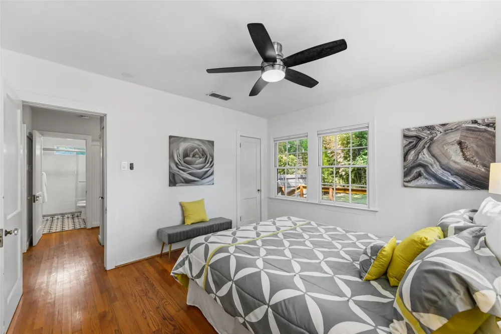 2819 Alden Avenue Dallas, TX 75211