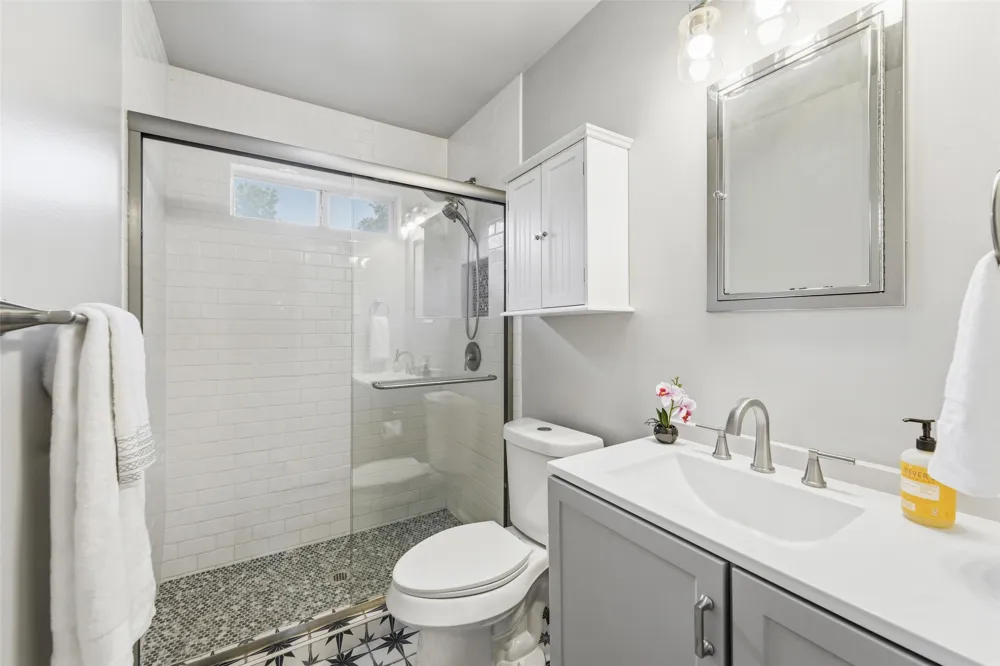 2819 Alden Avenue Dallas, TX 75211