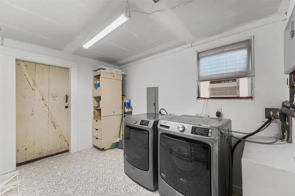 2819 Alden Avenue Dallas, TX 75211