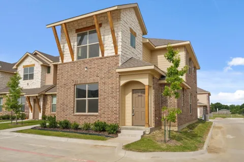 3620 Aaron Place