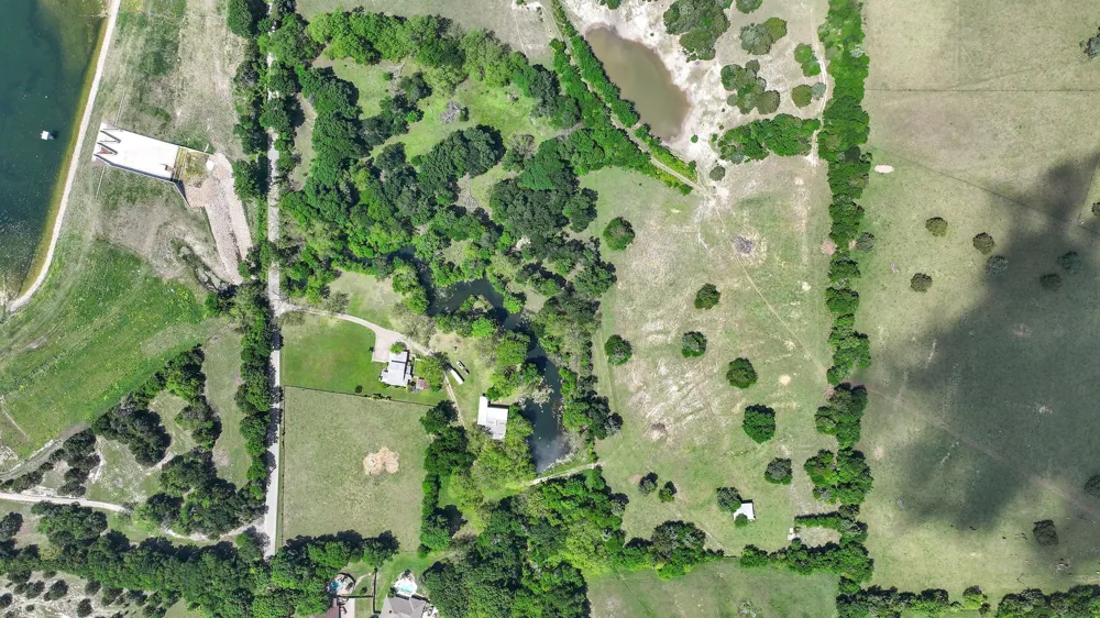 3231 Plainview Road Midlothian, TX 76065