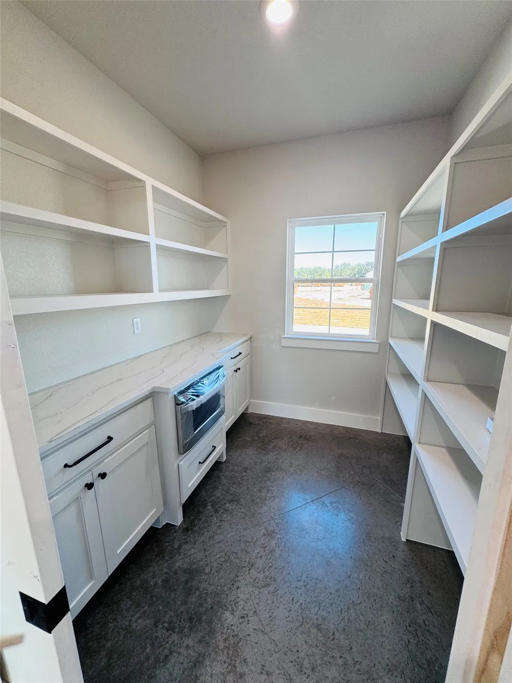 1016 Arbor Vista Drive Azle, TX 76020