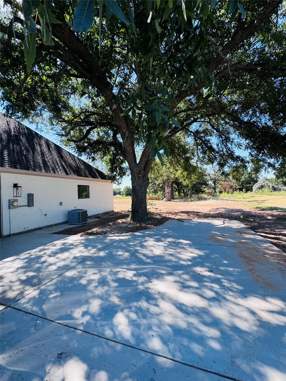 1016 Arbor Vista Drive Azle, TX 76020