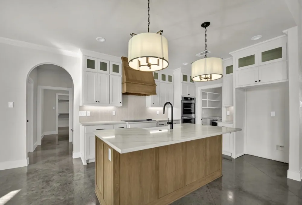 1016 Arbor Vista Drive Azle, TX 76020