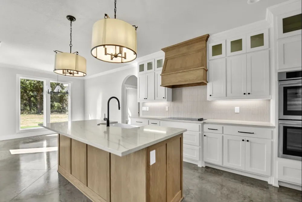 1016 Arbor Vista Drive Azle, TX 76020