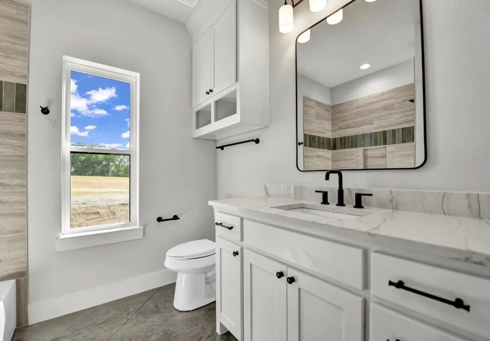 1016 Arbor Vista Drive Azle, TX 76020