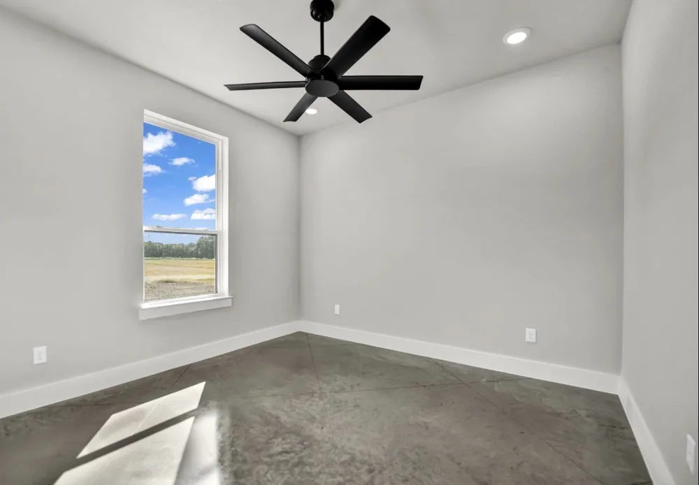 1016 Arbor Vista Drive Azle, TX 76020