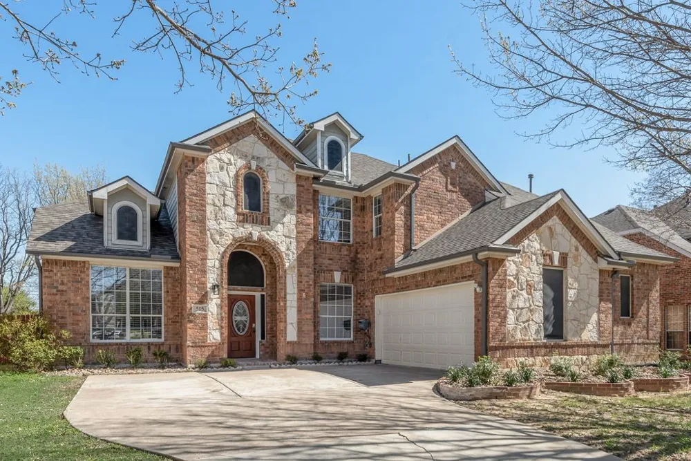 515 Suffolk Drive Grand Prairie, TX 75052