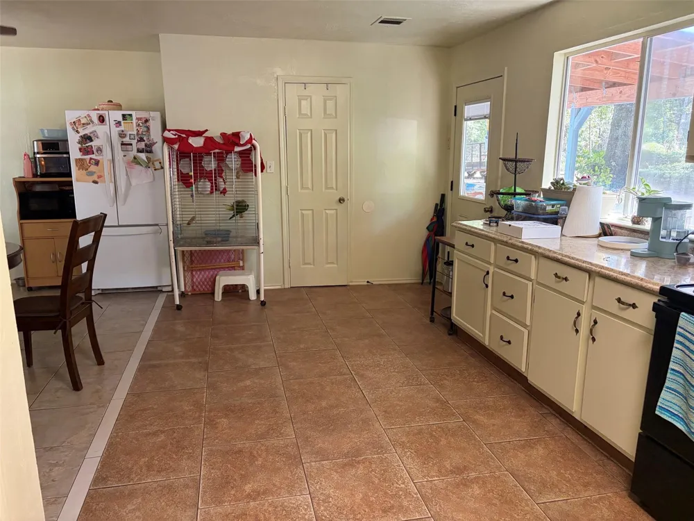 3080 Lee Turner Road Cleveland, TX 77328