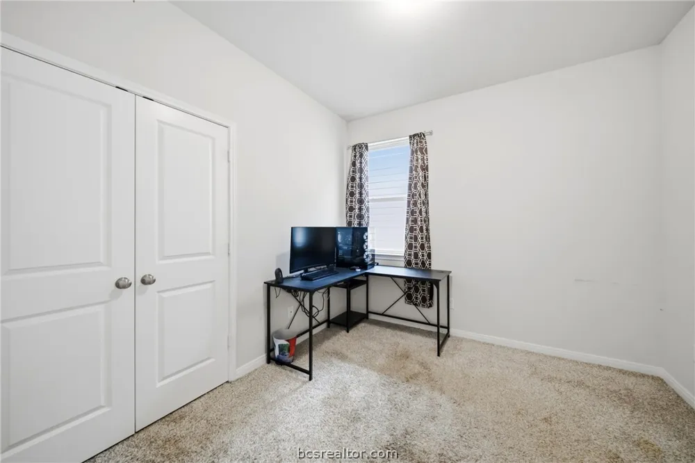 3011 Stevens Drive Bryan, TX 77803