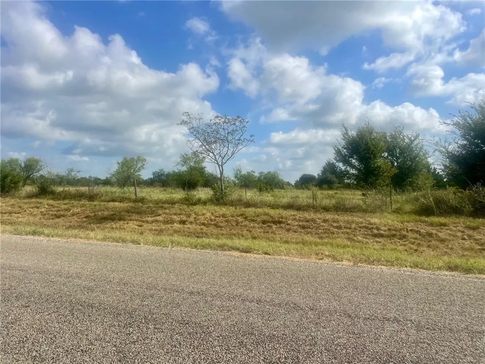 5766 Zweifel Bryan, TX 77808
