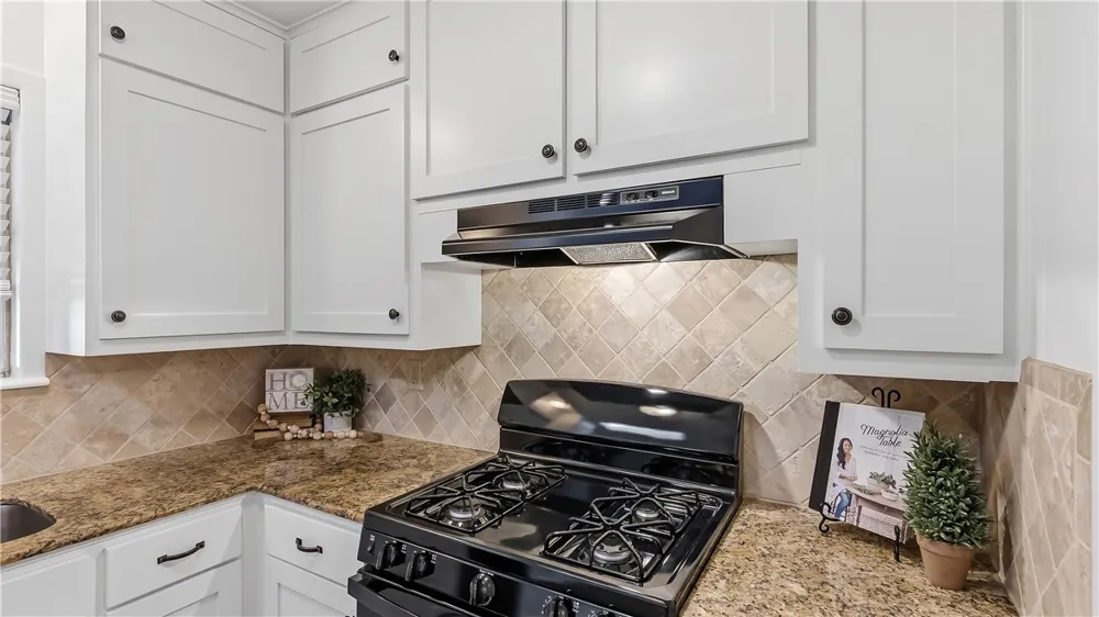 1404 Esther Boulevard Bryan, TX 77802