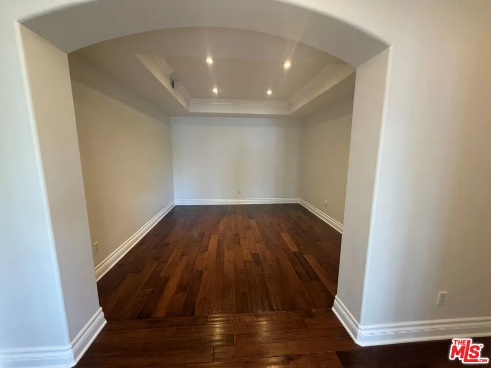 12050 Guerin Street Studio City, CA 91604