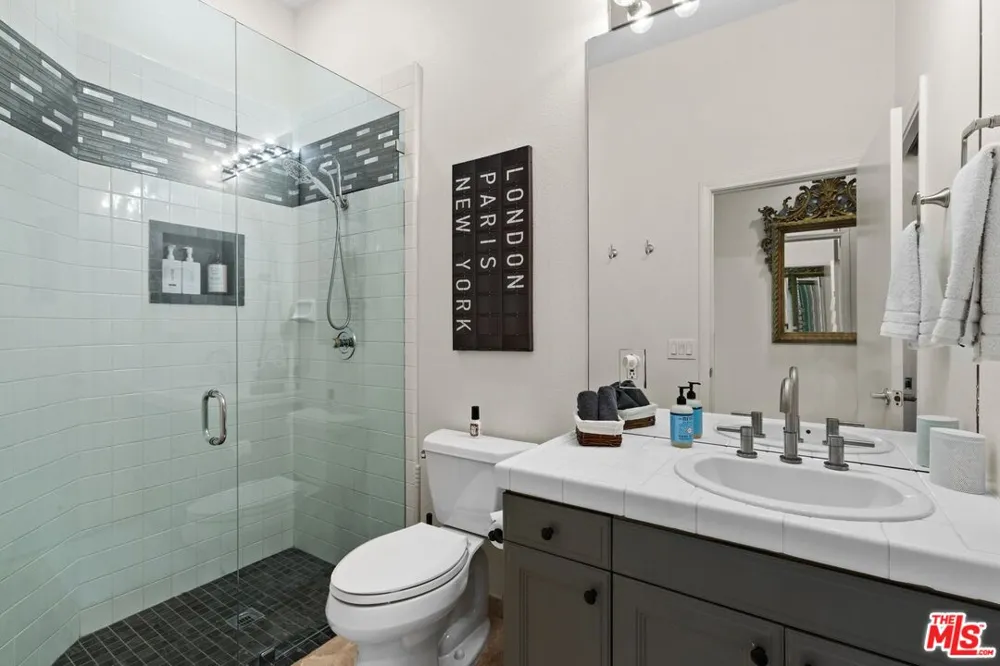 47145 Via Lorca La Quinta, CA 92253